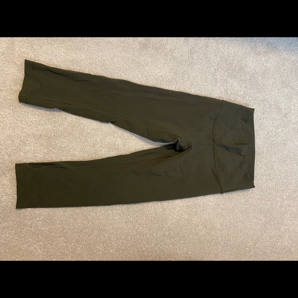 Lululemon dark green leggings. Capris size 6. - Picture 3 of 4